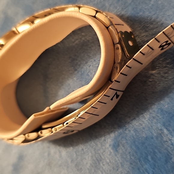 Coach silver ladies watch - Picture 9 of 13